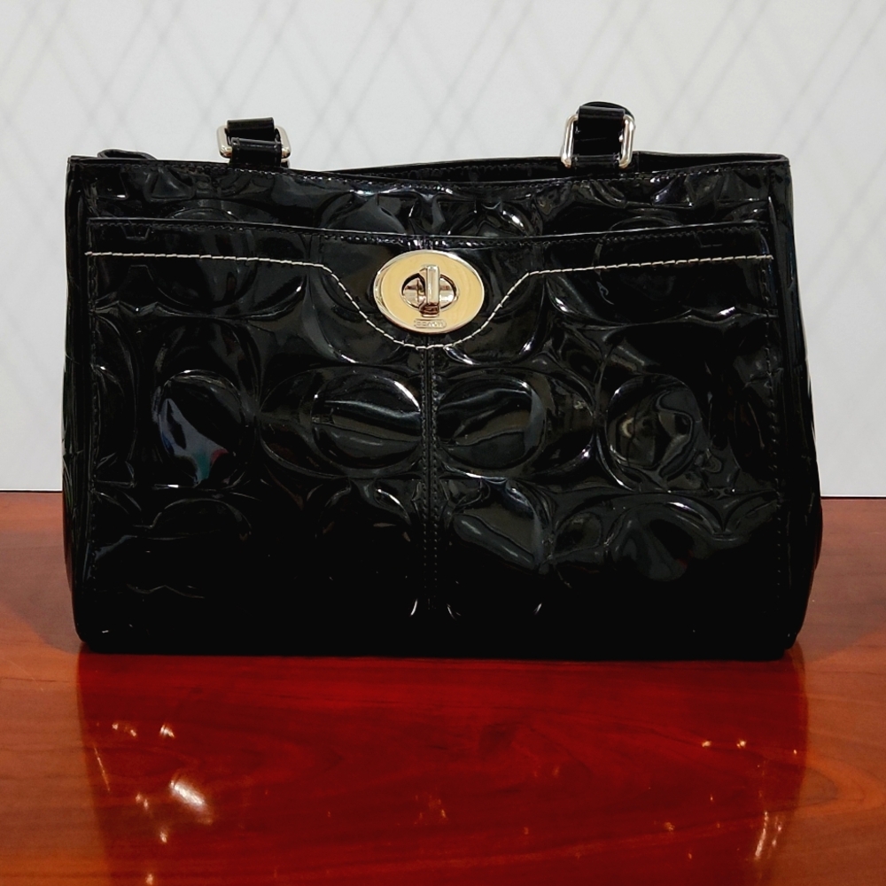 Black Coach Shoulder Bag